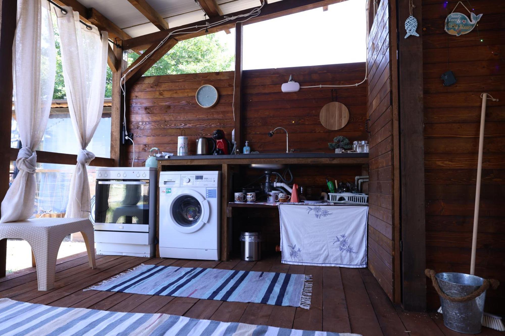 Sea Caravan On The Beach Китен Екстер'єр фото