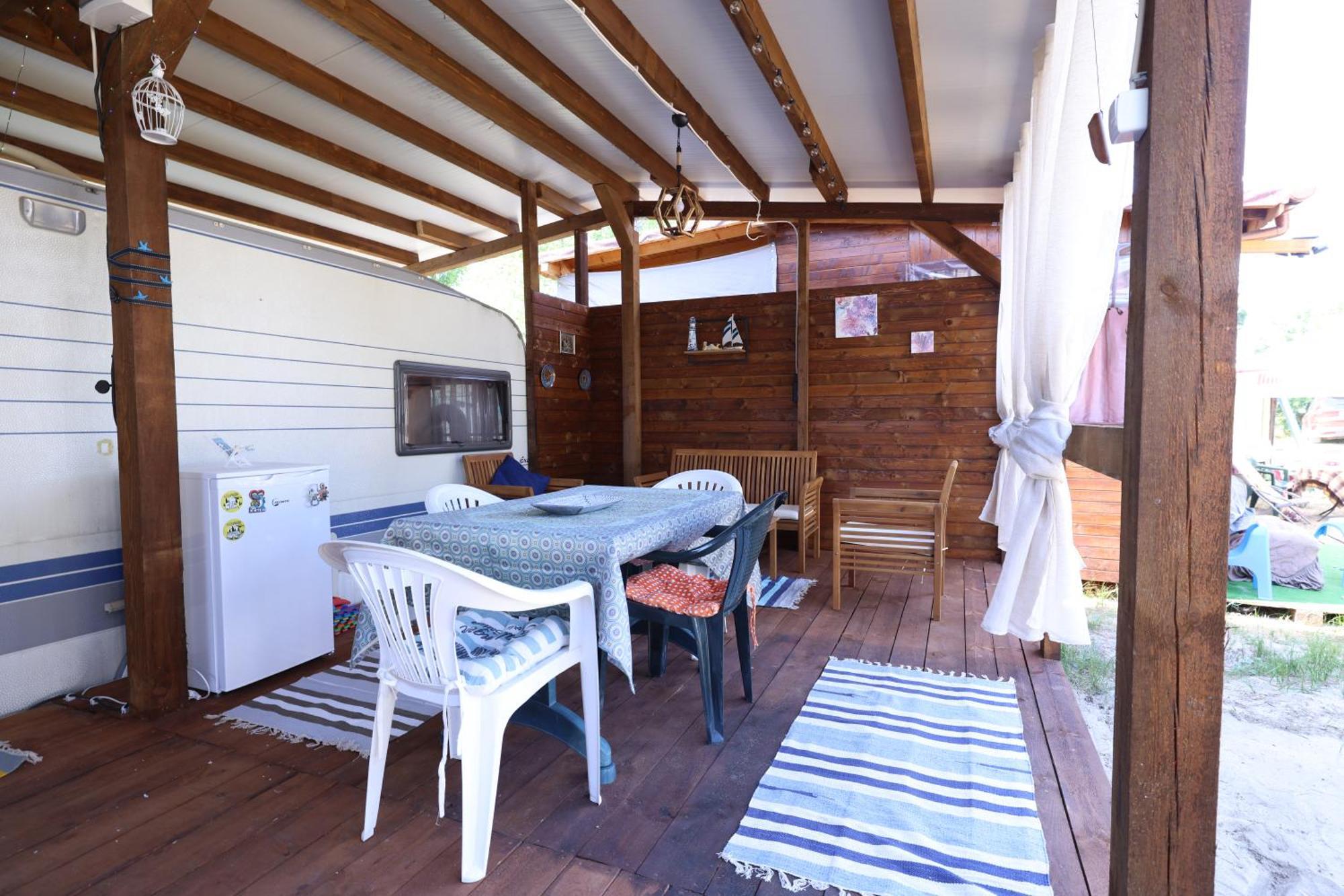 Sea Caravan On The Beach Китен Екстер'єр фото