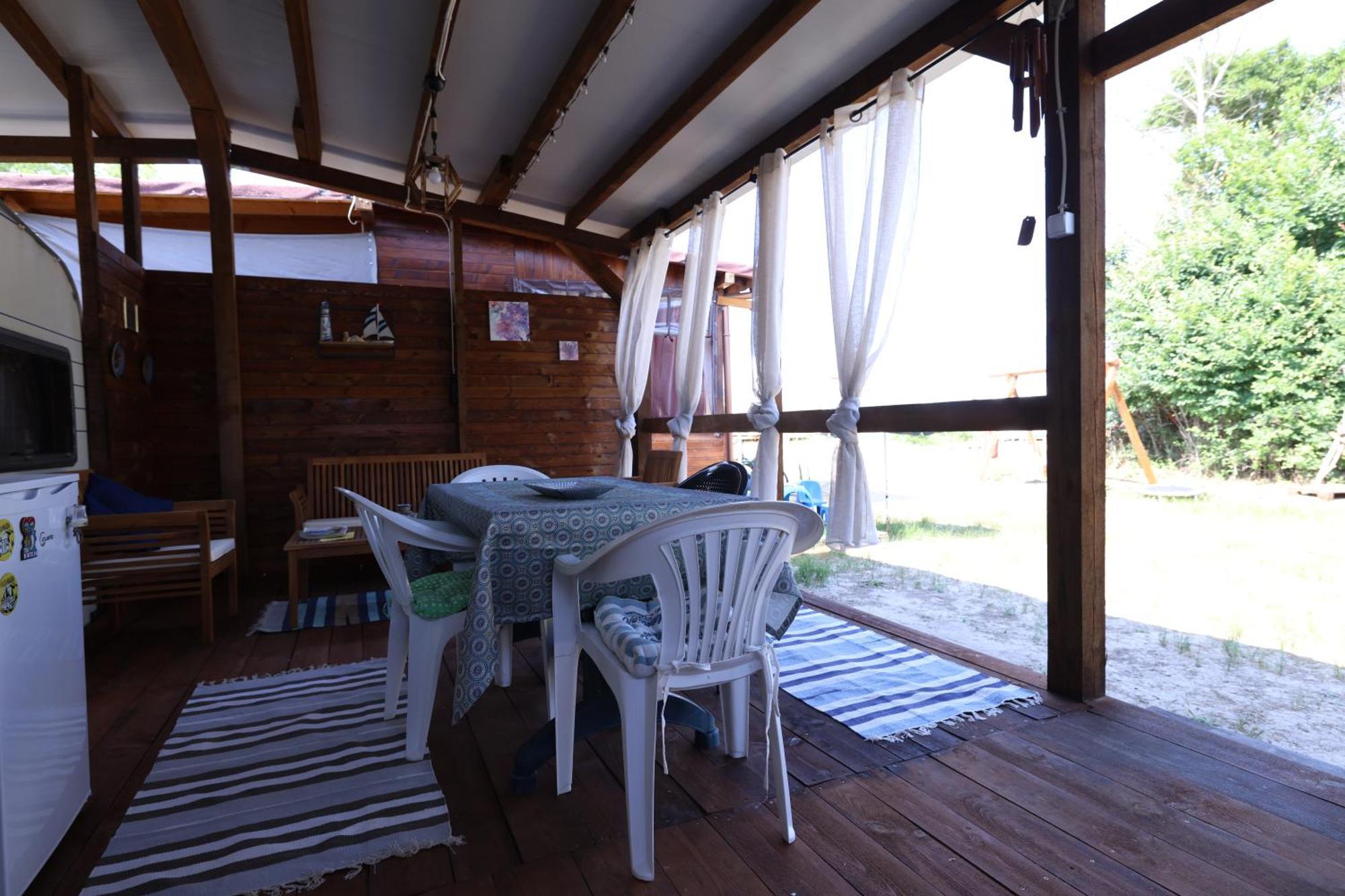 Sea Caravan On The Beach Китен Екстер'єр фото