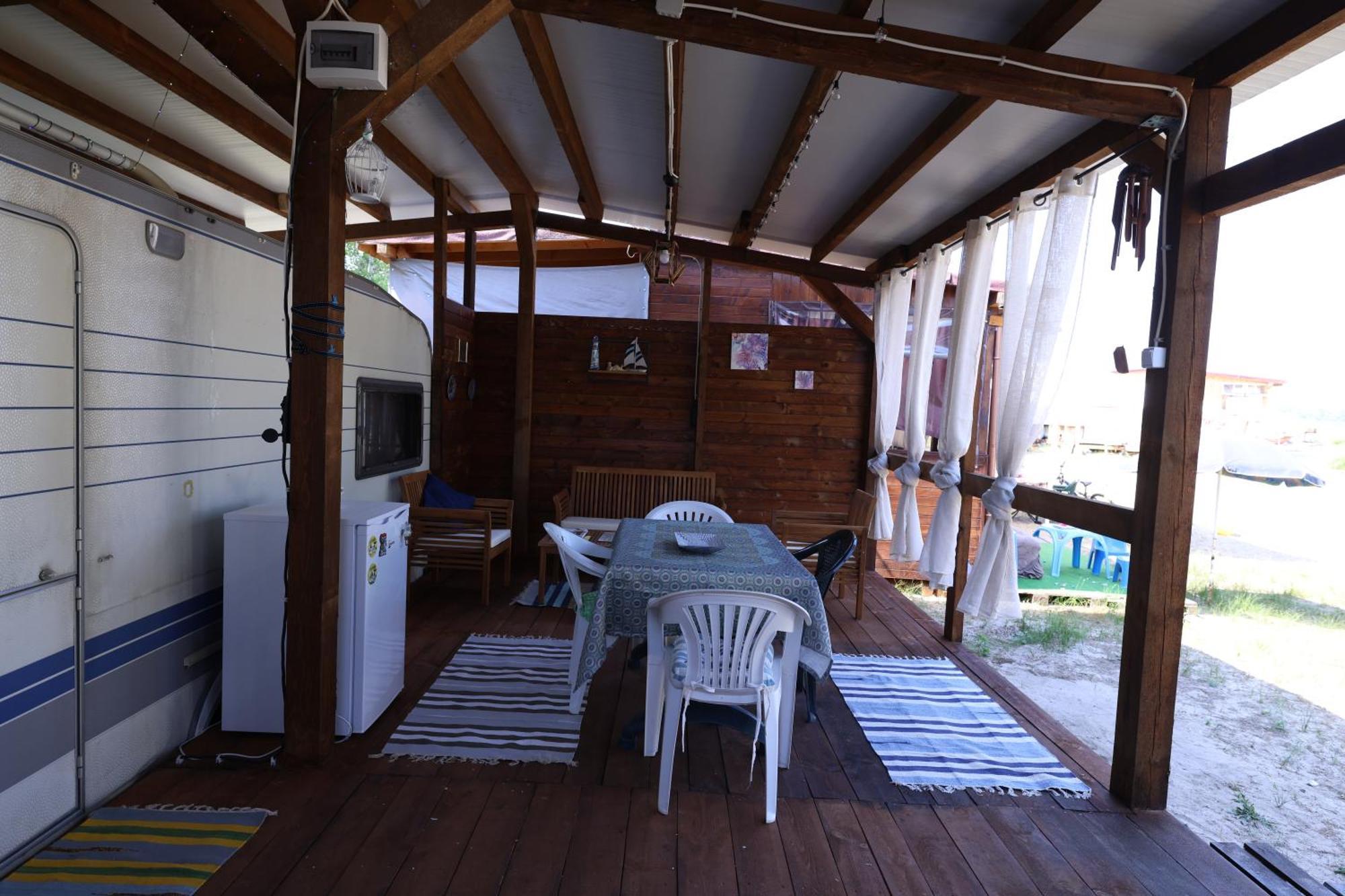 Sea Caravan On The Beach Китен Екстер'єр фото
