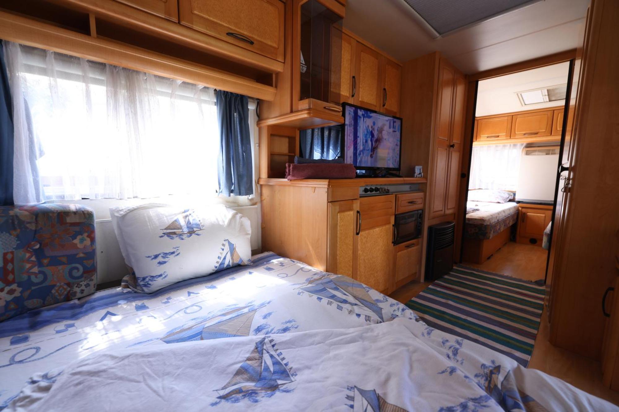 Sea Caravan On The Beach Китен Екстер'єр фото