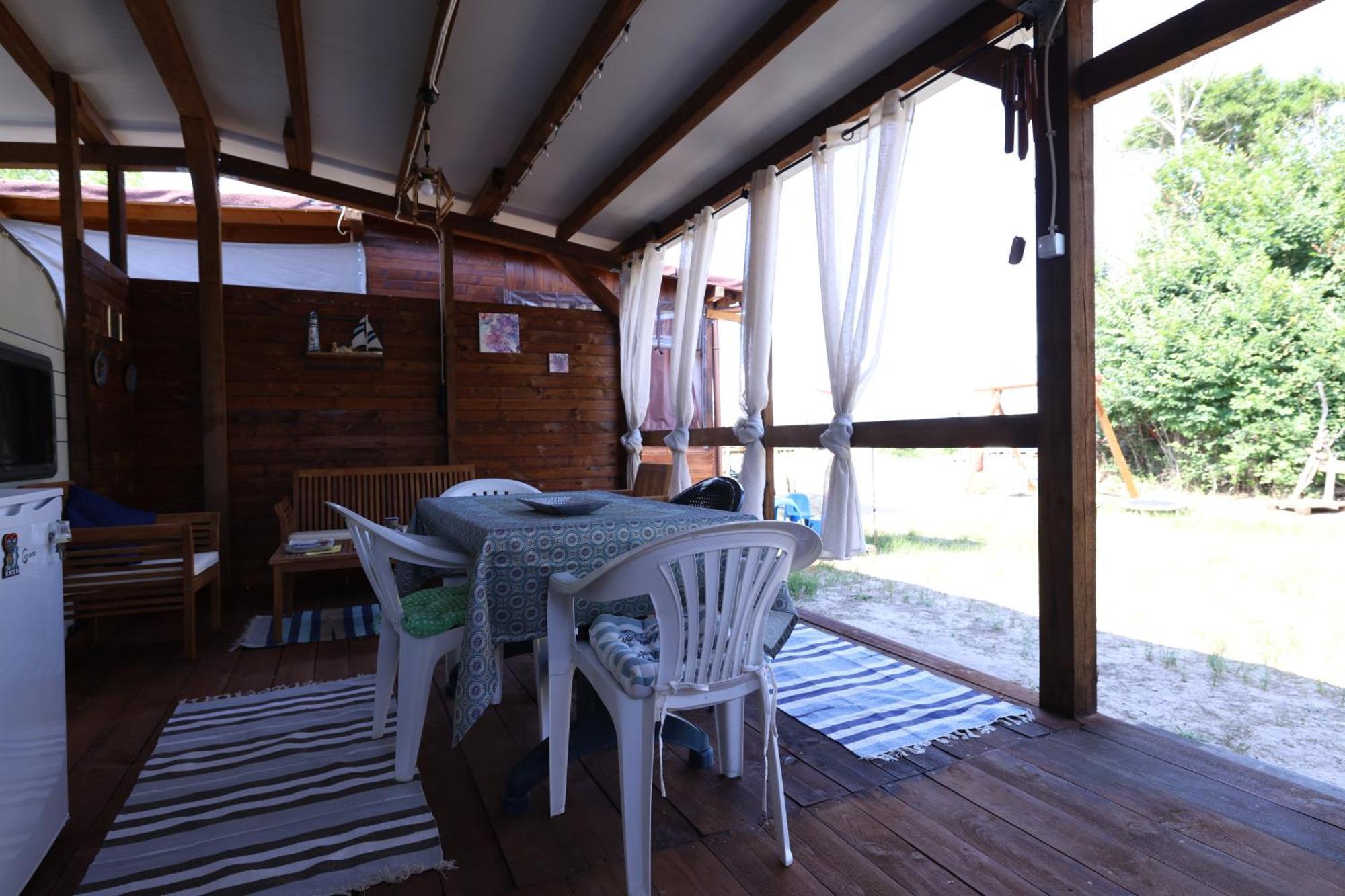 Sea Caravan On The Beach Китен Екстер'єр фото